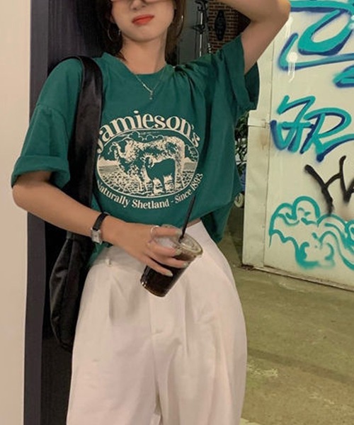 VitaFelice(ヴィータフェリーチェ)の「ルーズスタイル ロゴTシャツ(Tシャツ/カットソー・レディース・ホワイト/グリーン・FREE)」の10枚目の写真