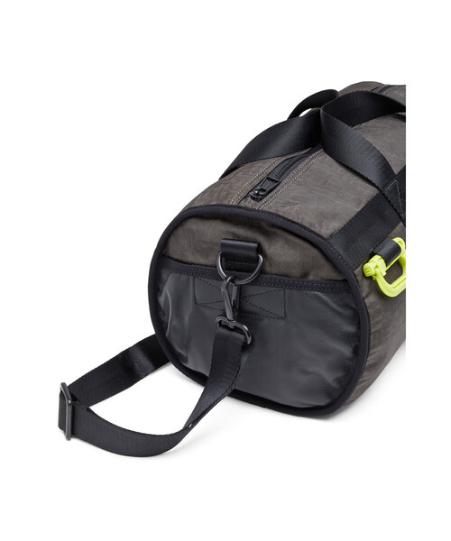 DIESEL(ディーゼル)の「メンズ MIXマテリアル ダッフルバッグ(ボストンバッグ・メンズ・その他・FREE)」の7枚目の写真