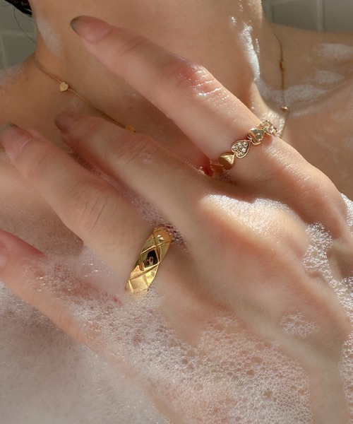 crafty（クラフティー）の「金属アレルギー/キルティングカットリング/サージカルステンレス（リング・レディース・シルバー/ピンクゴールド/ゴールド・11号/13号/9号）」の15枚目の写真