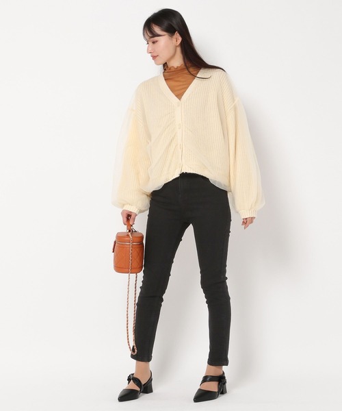 mysty woman(ミスティウーマン)の「チュールレイヤードカーディガン 978491(カーディガン/ボレロ・レディース・モカ/グレー/アイボリー・FREE)」の4枚目の写真