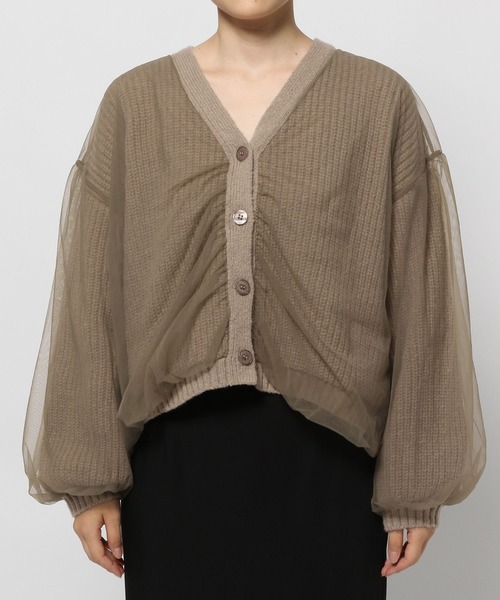 mysty woman(ミスティウーマン)の「チュールレイヤードカーディガン 978491(カーディガン/ボレロ・レディース・モカ/グレー/アイボリー・FREE)」の7枚目の写真