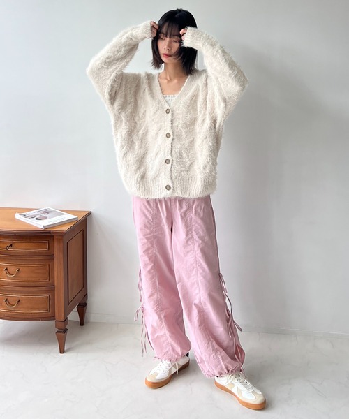 AS KNOW AS plus（アズノゥアズプラス）の「☆フェザーケーブル編みV