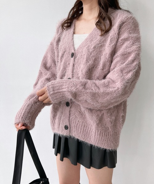 AS KNOW AS plus（アズノゥアズプラス）の「☆フェザーケーブル編みVネックカーディガン（カーディガン/ボレロ・レディース・チャコールグレー/ブルー/アイボリー/ライトグレー/サックスブルー/ラベンダー/グレイッシュブルー・FREE）」の19枚目の写真