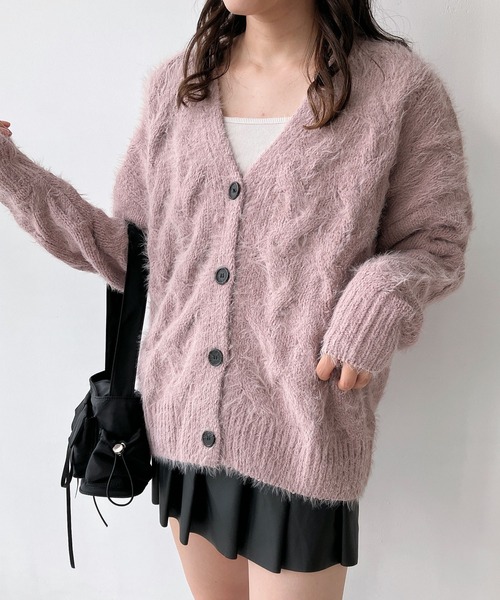 AS KNOW AS plus（アズノゥアズプラス）の「☆フェザーケーブル編みV