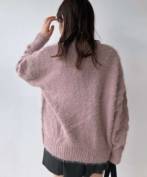 AS KNOW AS plus（アズノゥアズプラス）の「☆フェザーケーブル編みV