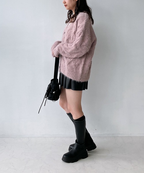 セール】☆フェザーケーブル編みVネックカーディガン（カーディガン