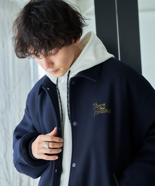 RAGEBLUE（レイジブルー）の「【WOOLLYTEC/ウーリーテック】ワンポイント刺繍/ビッグサイズブルゾン（ブルゾン・メンズ・ブラック/ネイビー/レッド・MEDIUM/LARGE）」の3枚目の写真