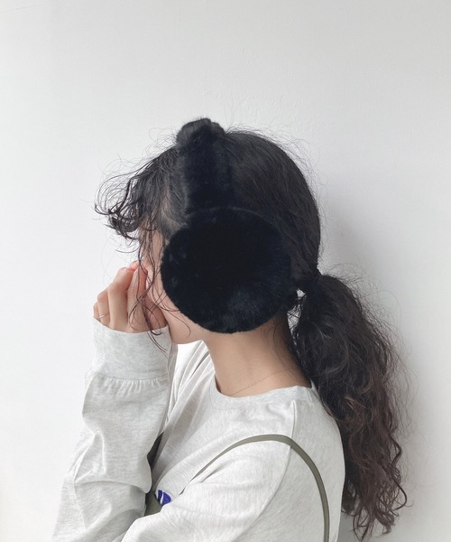 AS KNOW AS plus（アズノゥアズプラス）の「☆オールファーイヤーマフ（イヤーマフ・レディース・ベージュ/グレー/ブラック/ホワイト/ブラウン・FREE）」の2枚目の写真