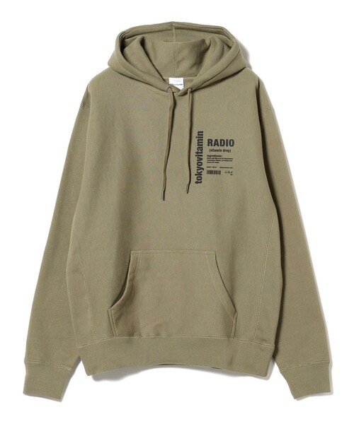 BEAMS T（ビームスティー）の「tokyovitamin × BEAMS T / 別注 Radio Hoodie（パーカー・メンズ・ネイビー/オリーブ・M/L/XL）」の6枚目の写真