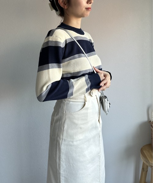 Silly(シリー)の「マルチボーダー ニットトップス(ニット/セーター・レディース・ブラック/ブルー・FREE)」の17枚目の写真