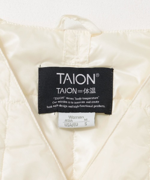 ITEMS URBANRESEARCH（アイテムズ アーバンリサーチ）の「TAION　V NECK LONG DOWN VEST（ダウンベスト・レディース・オフホワイト/ブラック・LARGE/MEDIUM）」の22枚目の写真