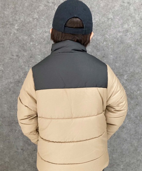 THE CASUAL（カジュアル）の「スタンドカラー　フェイクダウン　マウンテンジャケット（ダウンジャケット/コート・キッズ・ブラック/チャコール/カーキ/ベージュ・110cm/120cm/130cm/140cm/150cm/160cm）」の10枚目の写真