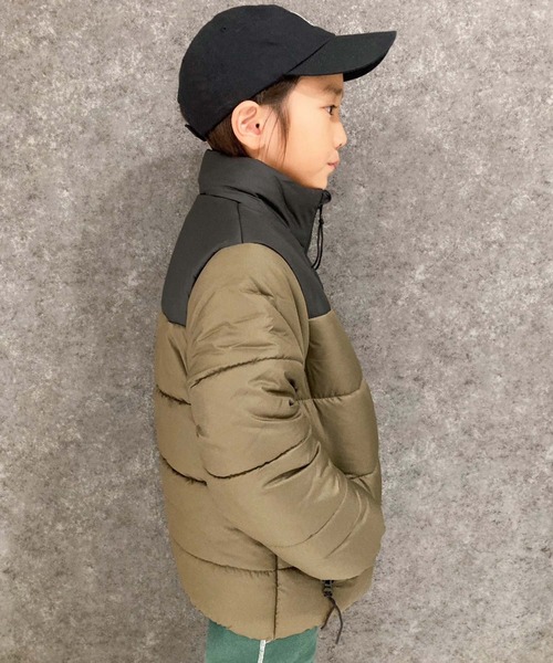 THE CASUAL（カジュアル）の「スタンドカラー　フェイクダウン　マウンテンジャケット（ダウンジャケット/コート・キッズ・ブラック/チャコール/カーキ/ベージュ・110cm/120cm/130cm/140cm/150cm/160cm）」の18枚目の写真