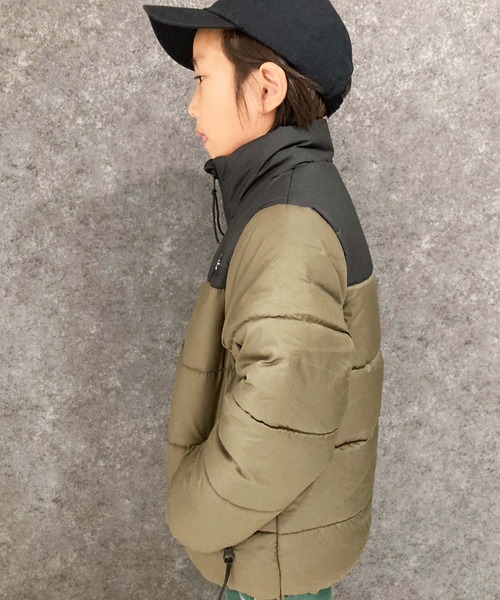 THE CASUAL（カジュアル）の「スタンドカラー　フェイクダウン　マウンテンジャケット（ダウンジャケット/コート・キッズ・ブラック/チャコール/カーキ/ベージュ・110cm/120cm/130cm/140cm/150cm/160cm）」の20枚目の写真