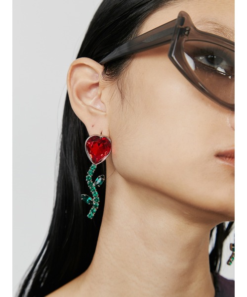 PAMEO POSE(パメオポーズ)の「Heart Flower Pierce(ピアス(両耳用)・レディース・レッド/クリア・FREE)」の16枚目の写真
