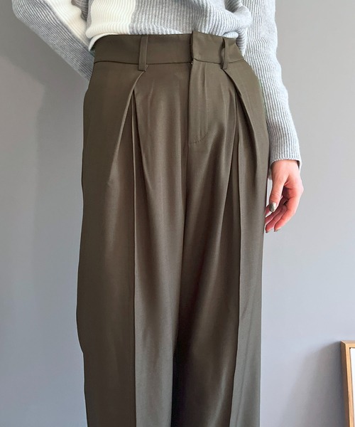 Jewelobe（ジュエローブ）の「タックワイドルーズスラックス（スラックス・レディース・グレー/ブラック/ブラウン・S/M/L）」の3枚目の写真