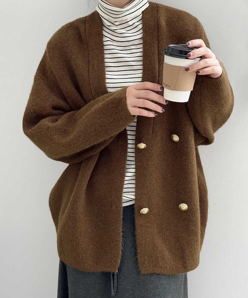 OSYAREVO（オシャレボ）の「ダブルボタン ニット カーディガン（カーディガン/ボレロ・レディース・ブラック/カーキ・FREE）」の8枚目の写真