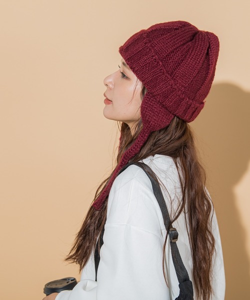 VICKY（ビッキー）の「【KOREAN ITEM】耳当てリブニット帽（ニットキャップ/ビーニー・レディース・ブラック/オフホワイト/レッド・M）」の3枚目の写真