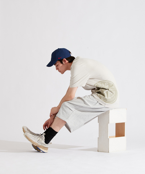 AIR JORDAN（エアジョーダン）の「【NIKE / ナイキ】SS LOGO TEE（Tシャツ/カットソー・メンズ・ブラック/ライトグレー・SMALL/MEDIUM/LARGE/X-LARGE）」の12枚目の写真