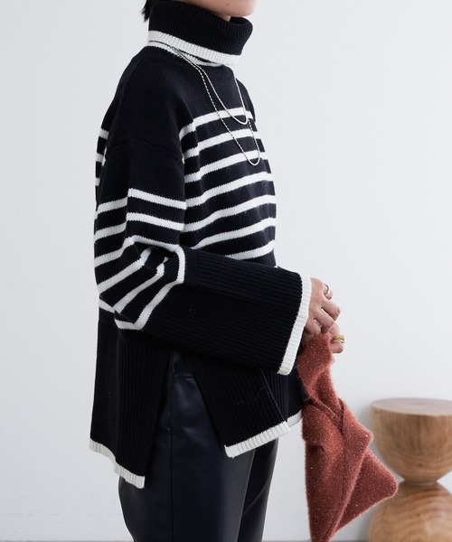 SHENERY（シーナリー）の「タートルネックボーダーニット（ニット/セーター・レディース・ブラック/オフホワイト・FREE）」の8枚目の写真