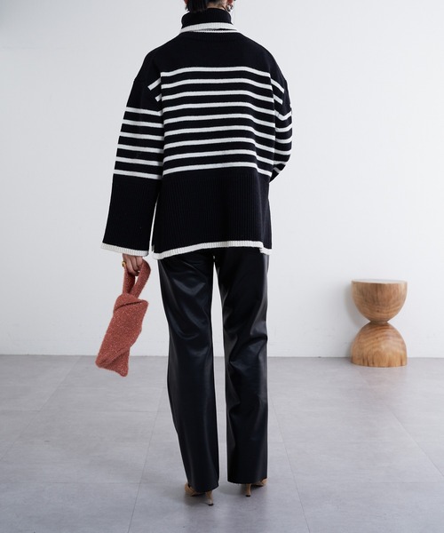 SHENERY（シーナリー）の「タートルネックボーダーニット（ニット/セーター・レディース・ブラック/オフホワイト・FREE）」の16枚目の写真