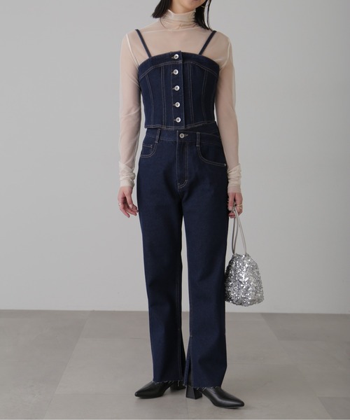 FREE'S MART(フリーズマート)の「アシメベルトストレートデニム(デニムパンツ・レディース・ホワイト系その他/ケミカルウォッシュ/ワンウォッシュ・SMALL/MEDIUM)」の17枚目の写真