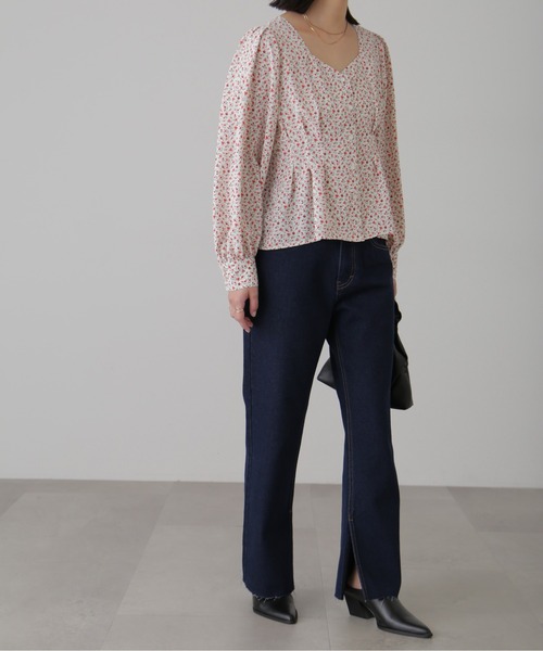 FREE'S MART(フリーズマート)の「アシメベルトストレートデニム(デニムパンツ・レディース・ホワイト系その他/ケミカルウォッシュ/ワンウォッシュ・SMALL/MEDIUM)」の11枚目の写真