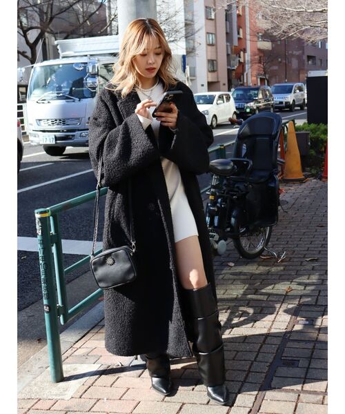 EVRIS（エヴリス）の「アームカッティングニットミニワンピース（ワンピース・レディース・ブラック/ホワイト/ネイビー・FREE）」の21枚目の写真