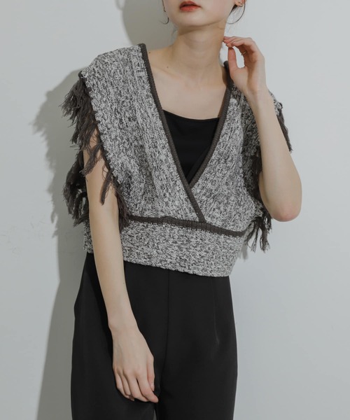 SENSE OF PLACE by URBAN RESEARCH(センスオブプレイスバイアーバンリサーチ)の「フリンジニットベスト(ベスト・レディース・グレー系その他/アイボリー/ブルー系その他・ONE)」の2枚目の写真