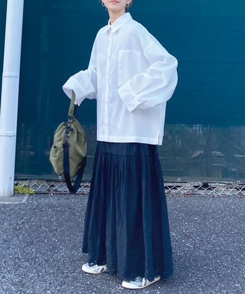 CORNERS by KR(コーナーズバイケーアール)の「【CORNERS by KR 】ワイドスリーブシャツ(シャツ/ブラウス・レディース・チャコールグレー/ネイビー/ブラック/ホワイト・M)」の5枚目の写真