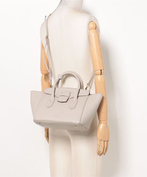 CHRISTIAN VILLA(クリスチャンヴィラ)の「【CHRISTIAN VILLA】ベーシックハンドバッグ(Q46416)(ハンドバッグ・レディース・ライトグレー/ブラック/グレー・ALL)」の7枚目の写真