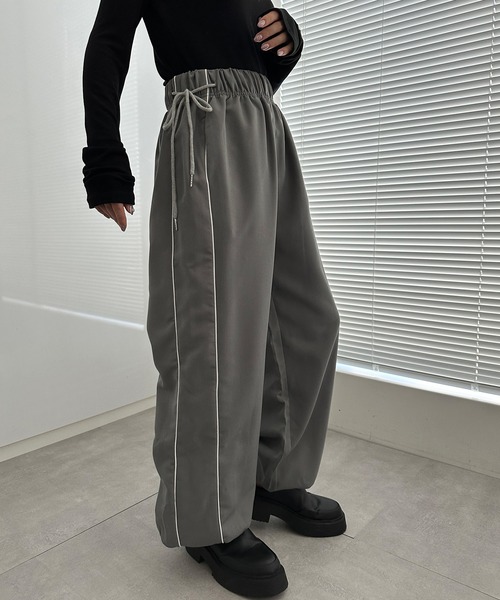 solleim（ソルレム）の「[全骨格美脚見え]リボンラインイージーパンツ（その他パンツ・レディース・ブルー/グレー/ブラック・S/M）」の3枚目の写真
