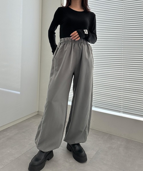 solleim（ソルレム）の「[全骨格美脚見え]リボンラインイージーパンツ（その他パンツ・レディース・ブルー/グレー/ブラック・S/M）」の6枚目の写真
