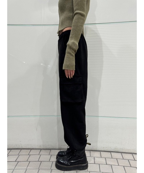 EGOIST（エゴイスト）の「フェイクスエードカーゴパンツ（カーゴパンツ・レディース・グレー/ブラック・FREE）」の9枚目の写真