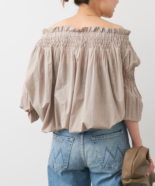 Deuxieme Classe(ドゥーズィエムクラス)の「【Marlette/マーレット】 AMIEL OFF-SHOULDER ブラウス(シャツ/ブラウス・レディース・ベージュ・FREE)」の3枚目の写真