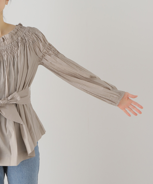 Deuxieme Classe(ドゥーズィエムクラス)の「【Marlette/マーレット】 AMIEL OFF-SHOULDER ブラウス(シャツ/ブラウス・レディース・ベージュ・FREE)」の19枚目の写真