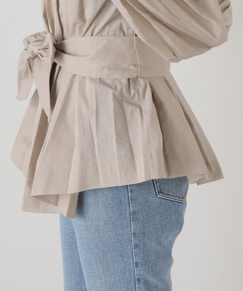 Deuxieme Classe(ドゥーズィエムクラス)の「【Marlette/マーレット】 AMIEL OFF-SHOULDER ブラウス(シャツ/ブラウス・レディース・ベージュ・FREE)」の14枚目の写真