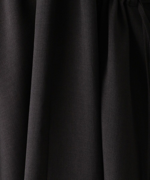 LEPSIM（レプシィム）の「Vネックシャーリングワンピース　112019（ワンピース・レディース・ブラック/ベージュ・FREE）」の7枚目の写真