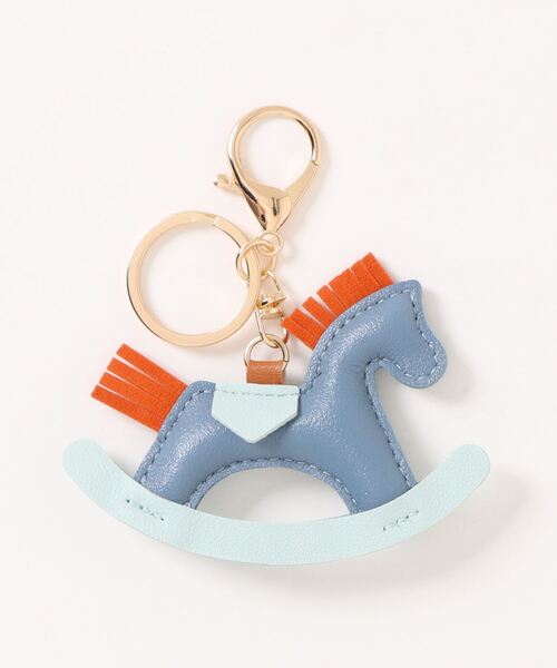 VitaFelice（ヴィータフェリーチェ）の「木馬モチーフバッグチャーム（チャーム・レディース・レッド/ブラウン/グリーン/ブルー/ホワイト・FREE）」の14枚目の写真