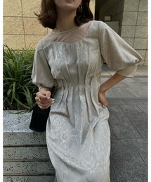 Meandering waist tuck flare dress