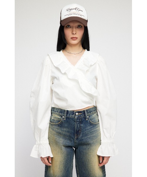 LAGUA GEM（ラグアジェム）の「VOLUME FRILL シャツ（シャツ/ブラウス・レディース・ホワイト/ブラック/グレイッシュベージュ・FREE）」の11枚目の写真
