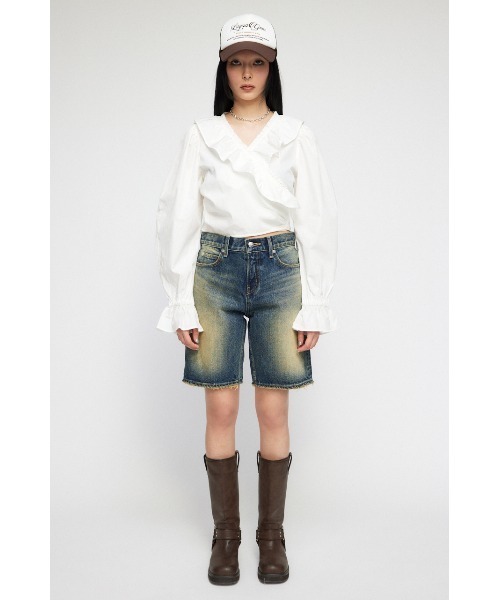 LAGUA GEM（ラグアジェム）の「VOLUME FRILL シャツ（シャツ/ブラウス・レディース・ホワイト/ブラック/グレイッシュベージュ・FREE）」の13枚目の写真