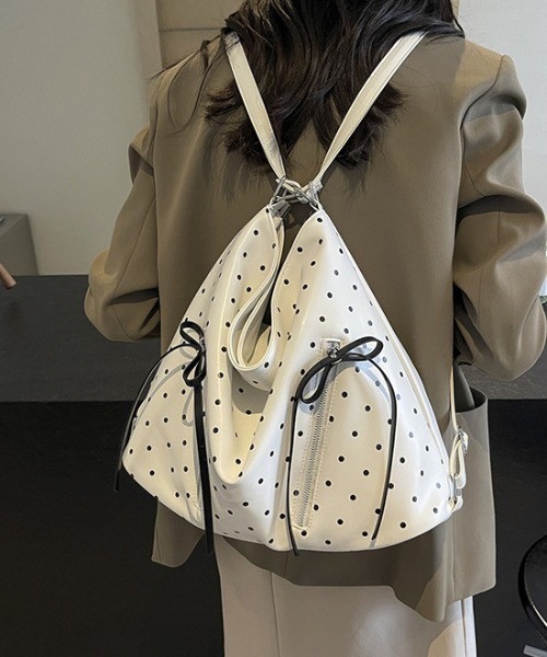 gossip！ロサンゼルス（ゴシップロサンゼルス）の「Y2K リボン　ショルダーバッグ 2WAY（ショルダーバッグ・レディース・シルバー/ピンク/オフホワイト/ブラック/ブラウン/カーキ/ブラック系その他/ブラック系その他2/ホワイト系その他・FREE）」の3枚目の写真