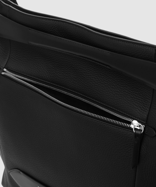 Maison Margiela（メゾンマルジェラ）の「SHOPPING BAG（トートバッグ・メンズ・ブラック・UNI）」の8枚目の写真