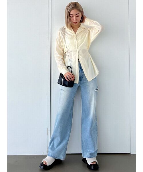 EMODA(エモダ)の「サイドオープンシェイプシャツ(シャツ/ブラウス・レディース・ブルー/アイボリー/ブラック・FREE)」の17枚目の写真