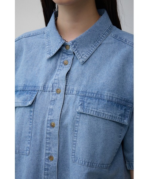 AZUL by moussy（アズールバイマウジー）の「シャンブレーオーバーシャツ（シャツ/ブラウス・レディース・ダークブルー/ライトブルー・FREE）」の13枚目の写真