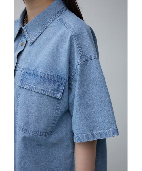 AZUL by moussy（アズールバイマウジー）の「シャンブレーオーバーシャツ（シャツ/ブラウス・レディース・ダークブルー/ライトブルー・FREE）」の14枚目の写真