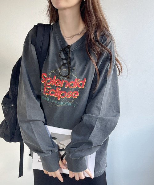 Ada.(エイダ)の「フェスデザイン ヴィンテージライク 長袖 Tシャツ(Tシャツ/カットソー・レディース・アイボリー/オートミール/チャコール・FREE)」の3枚目の写真