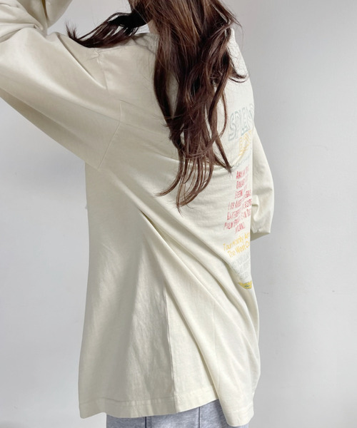 Ada.(エイダ)の「フェスデザイン ヴィンテージライク 長袖 Tシャツ(Tシャツ/カットソー・レディース・アイボリー/オートミール/チャコール・FREE)」の20枚目の写真