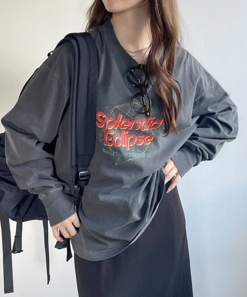 Ada.(エイダ)の「フェスデザイン ヴィンテージライク 長袖 Tシャツ(Tシャツ/カットソー・レディース・アイボリー/オートミール/チャコール・FREE)」の4枚目の写真